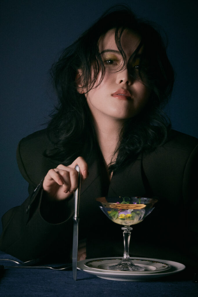 おしの沙羅　公式プロフィール写真