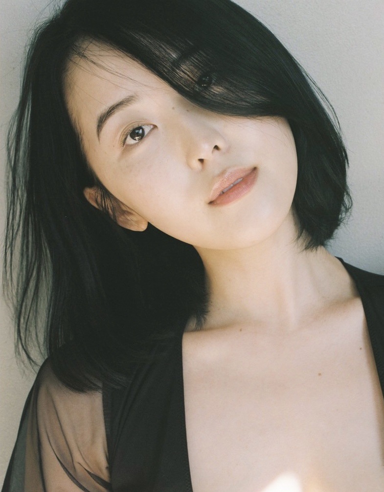 おしの沙羅　公式プロフィール写真