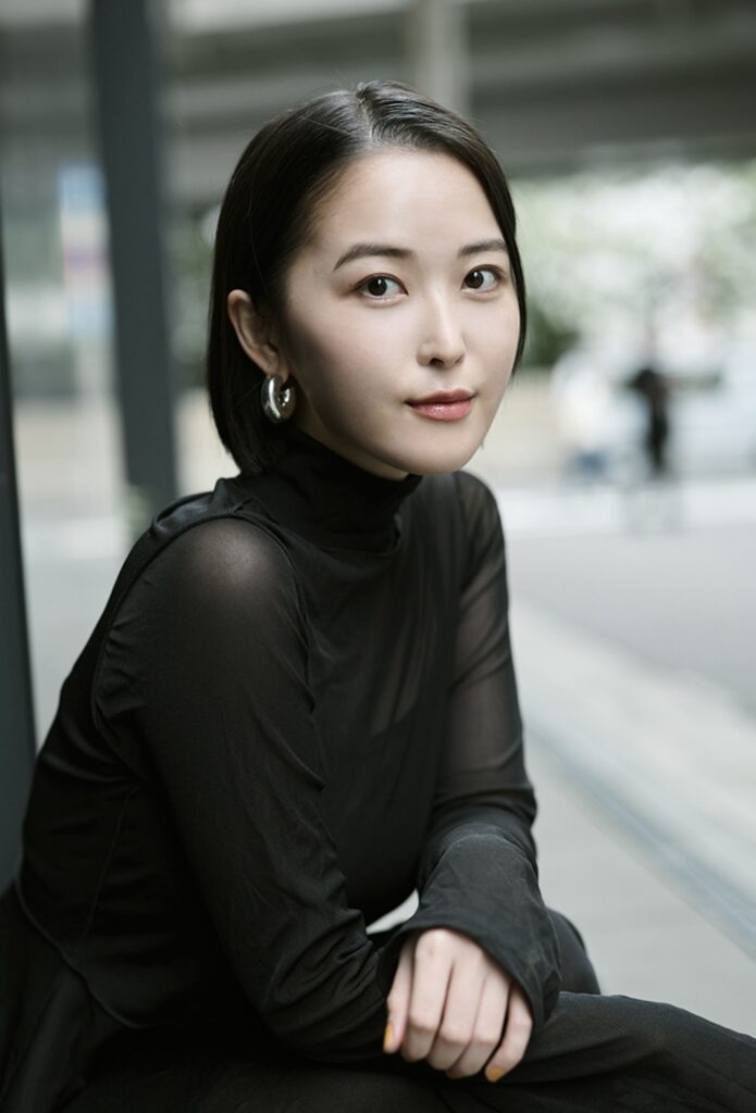 おしの沙羅　公式プロフィール写真